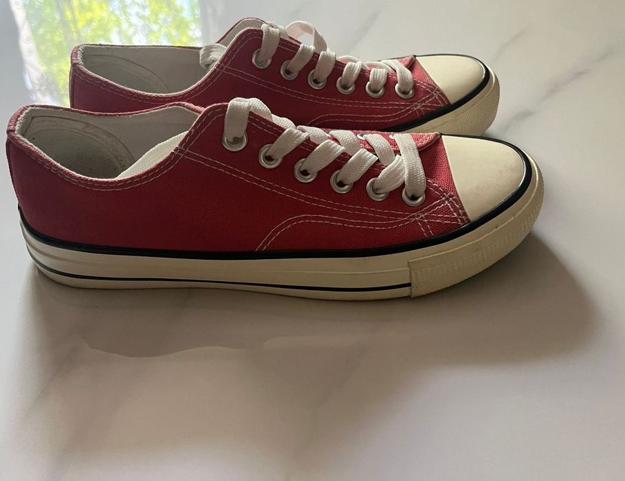 Teniși Vty, mărimea 38