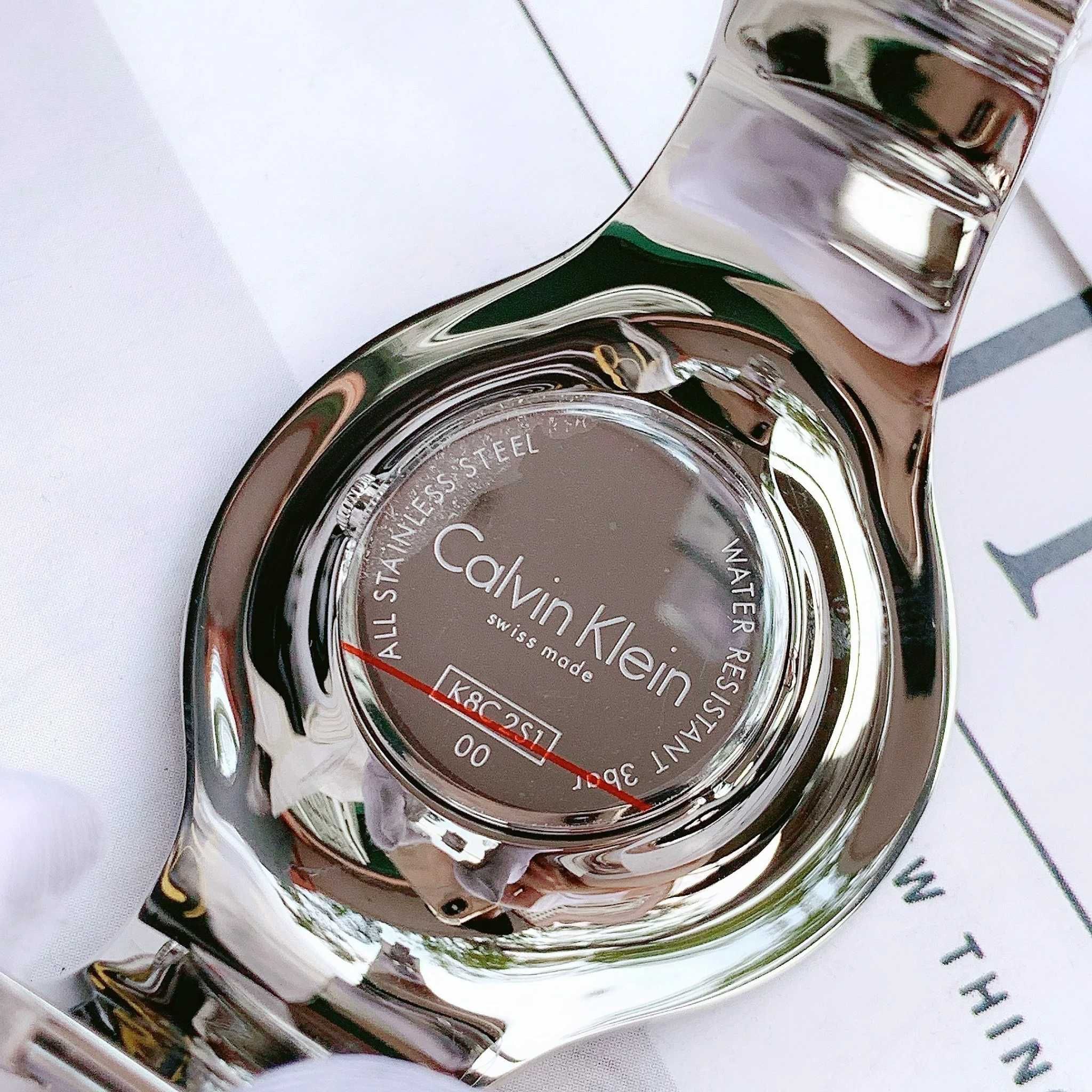 Дамски часовник тип гривна CK Calvin Klein K8C2S111 -60% Ликвидация!