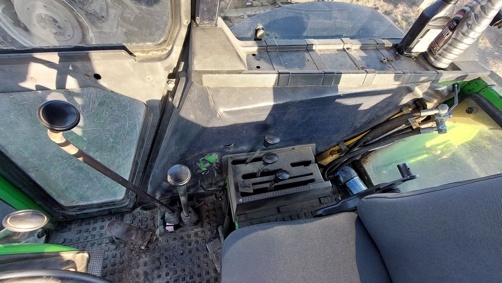 Vând tractor Deutz-Fahr DX140