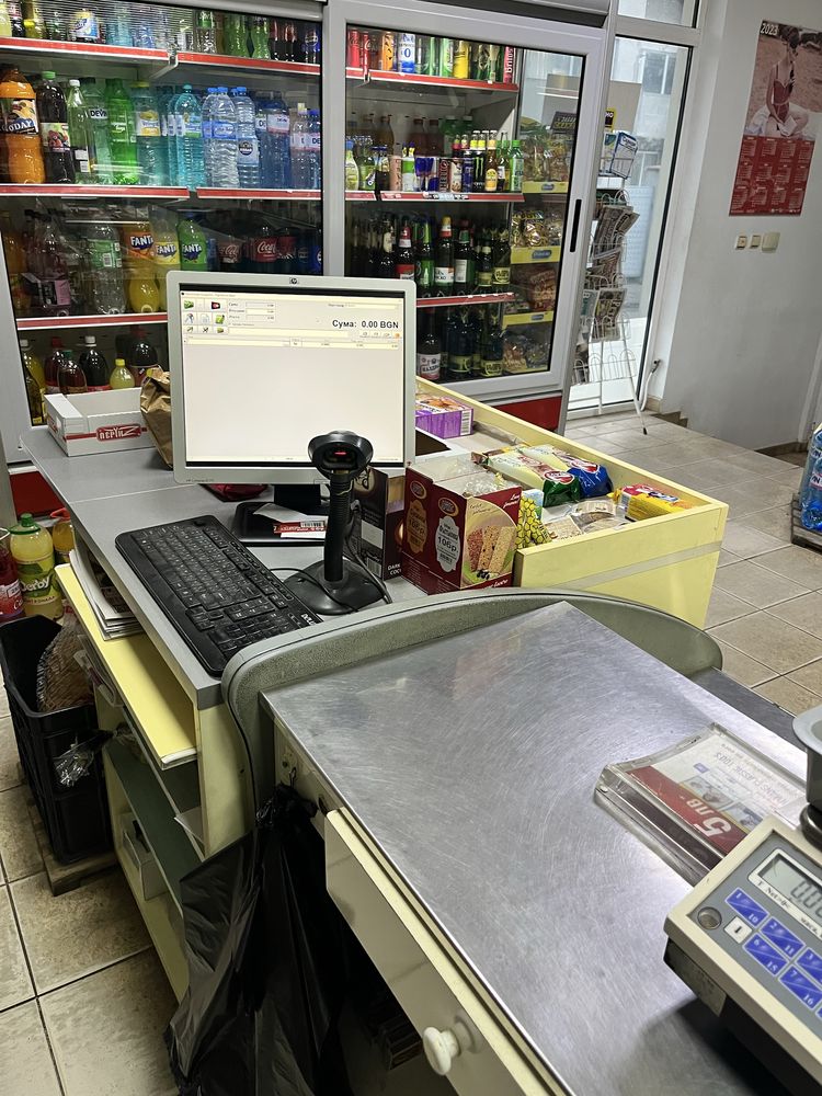 Продавам оборудване на магазин