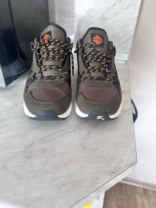 Спортно елегантни маратонки