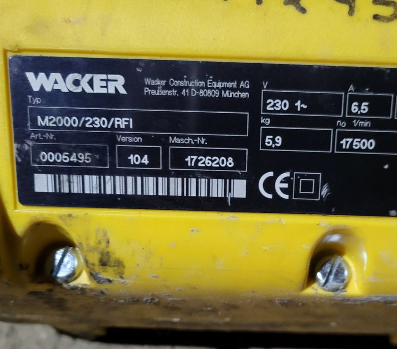 Vibrator pentru ciment Vacker M2000  230V