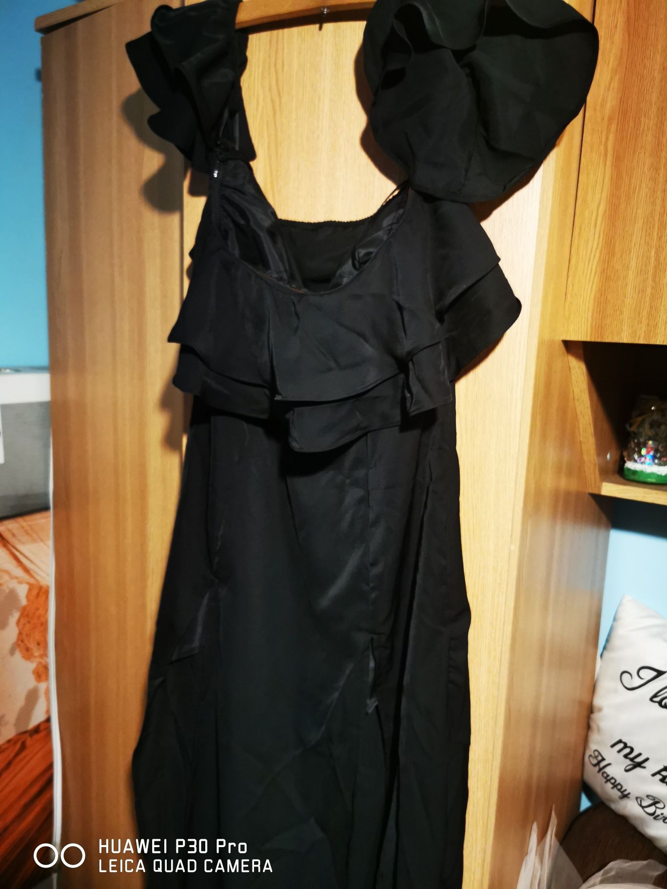 Rochie neagră de pe Shein