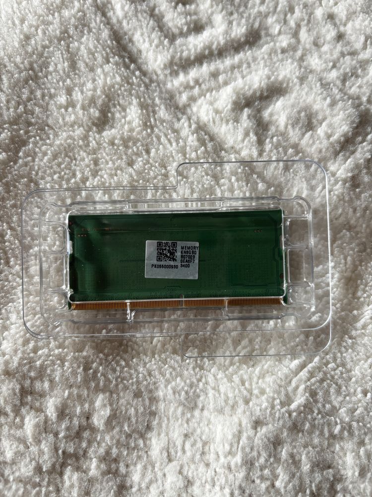ОЗУ Samsung DDR5 8GB 4800MHz SO-DIMM — оригинал от ноутбука