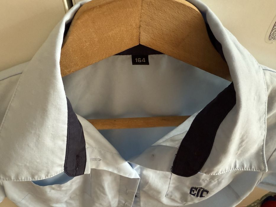 Униформи за Първа езикова гимназия Варна