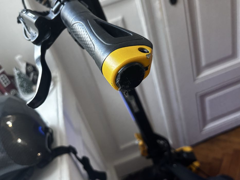 Продавам Тротинетка VSETT 10 Light 2х1000W