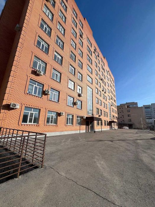 Продаётся 3-х комнатная квартира в самом центре города