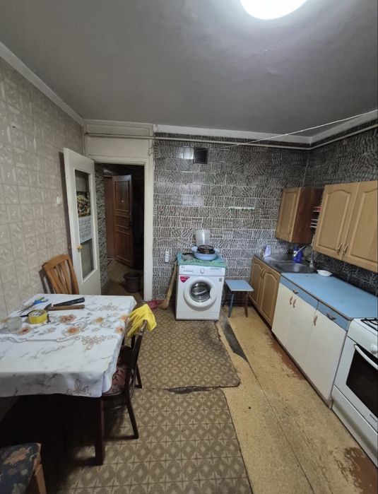 Продам 2-комнатную квартиру в КИЗе Алмалыбак