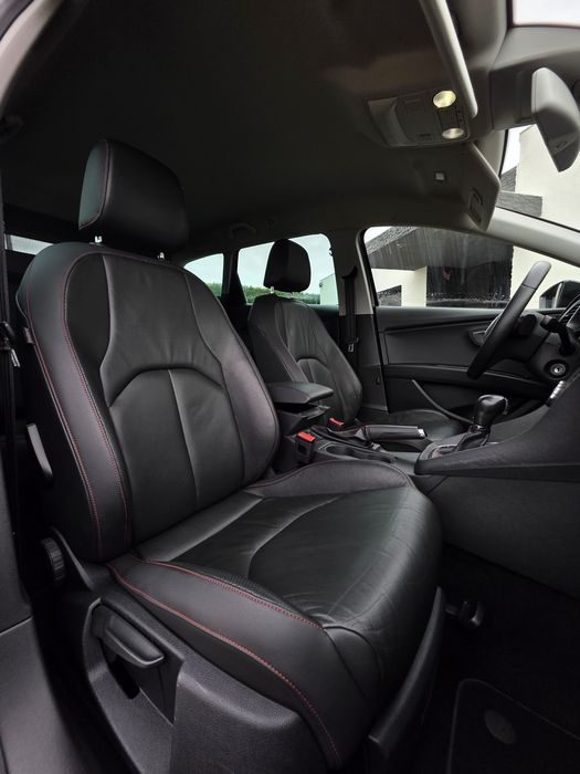 Seat Leon FR / SeatSound / Piele / Led / Side&ACC Assist/