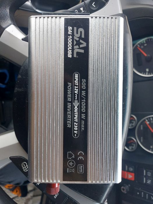 Invertor SAL VoltiSINUS DC 12v AC 230 putere 1000W