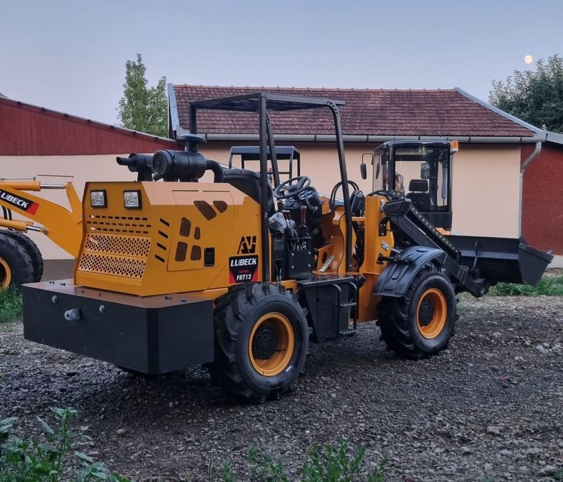 Incarcator Frontal /Vola/Brat Telescopic  Lubeck FRT-12 NOU