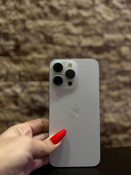 Iphone 15 pro max  White Titanium