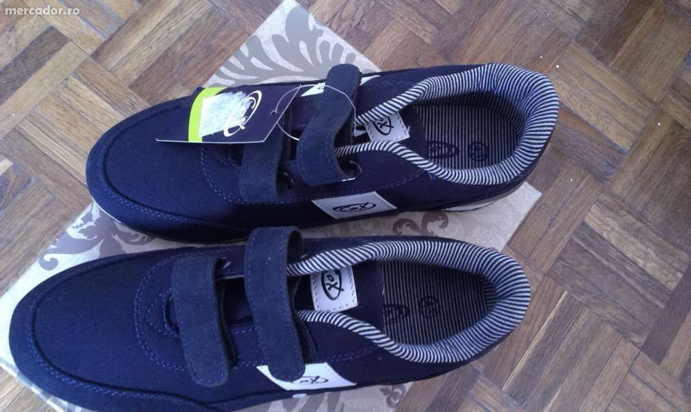 Adidasi Sport Noi/