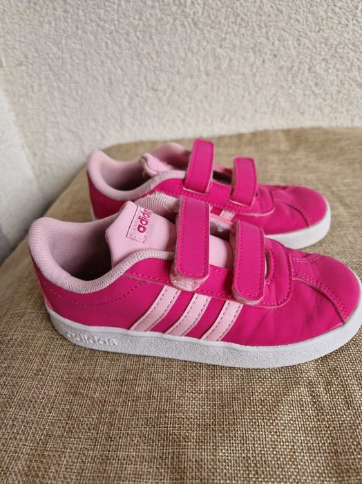 Детски розови маратонки Adidas 27 номер