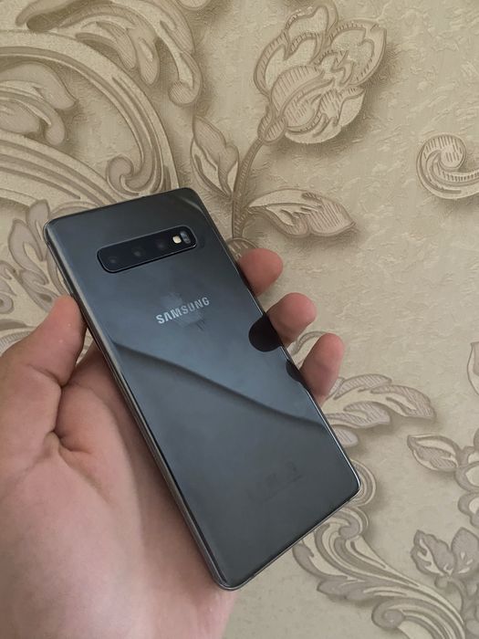 Samsung S10+ 8/128Gb Vetnam