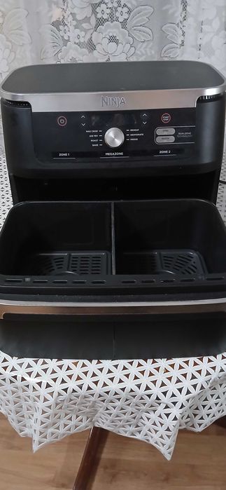 Еър фрайър NINJA с горещ въздух-10л.-2470w