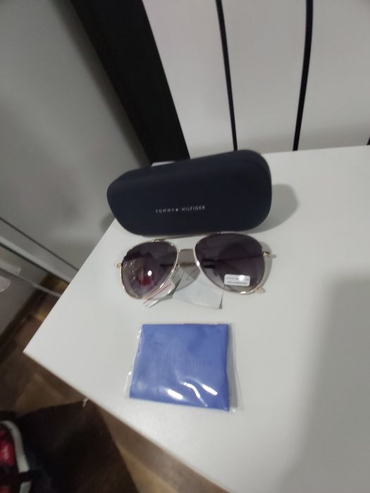 Ochelari Tommy Hilfiger soare