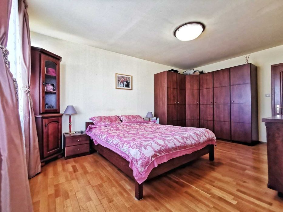 Продава се Тристаен апартамент в Варна, Център - 105 кв.м за 3334 €/кв.м - Снимка #7