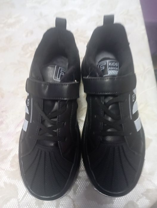 Мальчиковые ,новые ,утеплитель байка