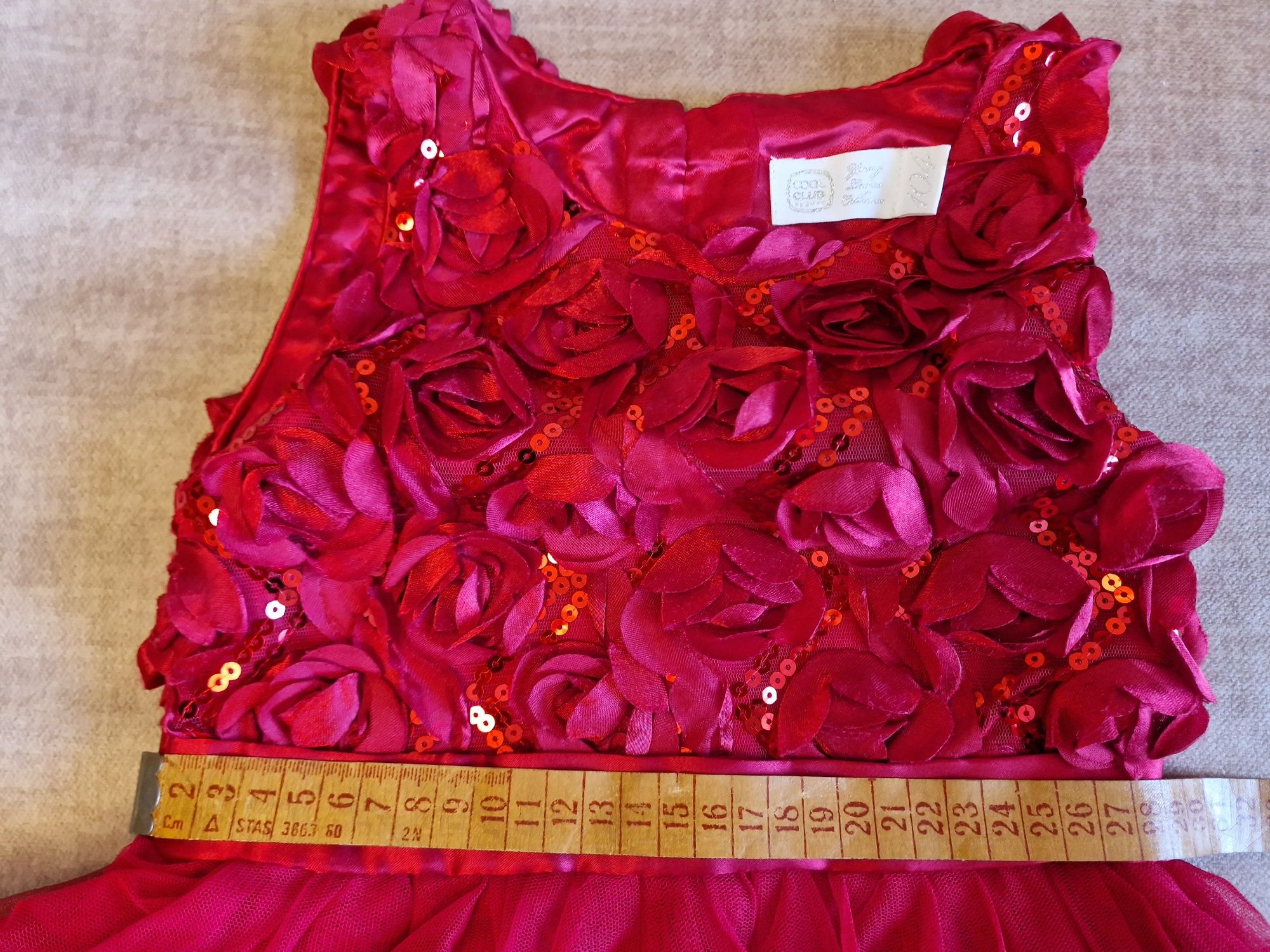 Rochie/rochita superbă de ocazie/serbare cu paiete si trandafiri, 104