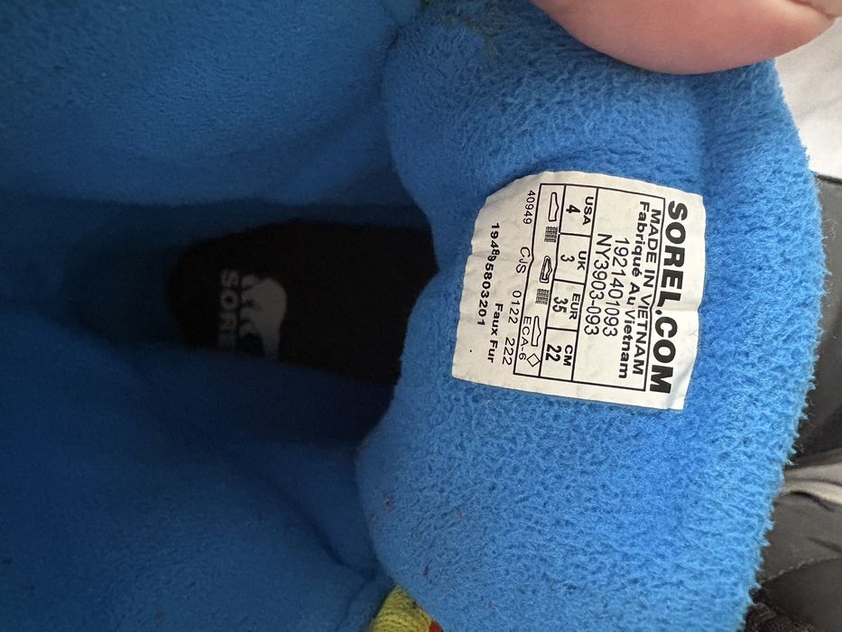 Vand ghete Sorel marimea 35