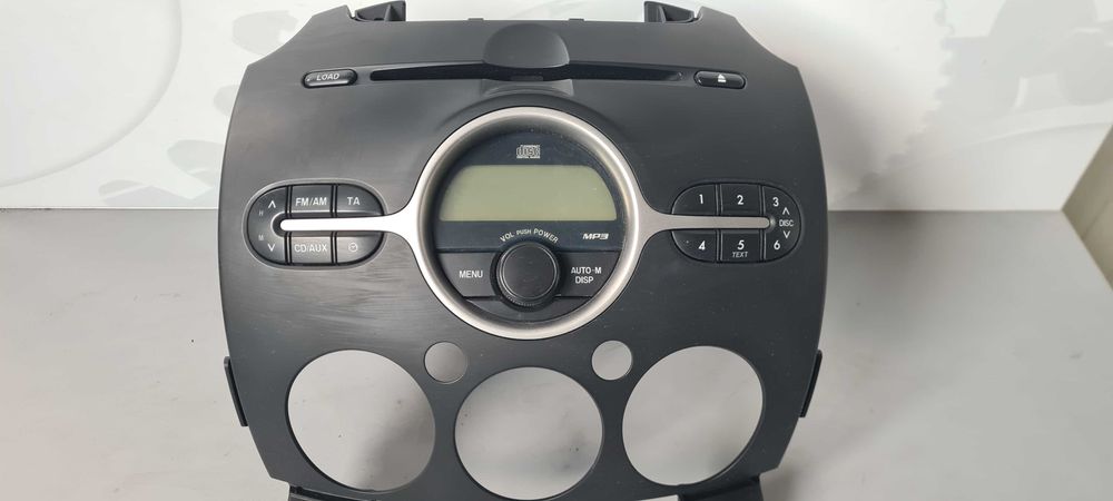 Музика Mazda 2 2009г.