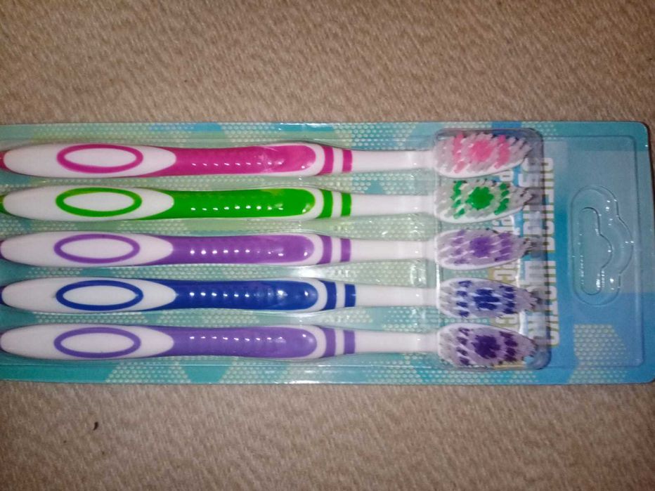 Продаю зубные щетки (набор)