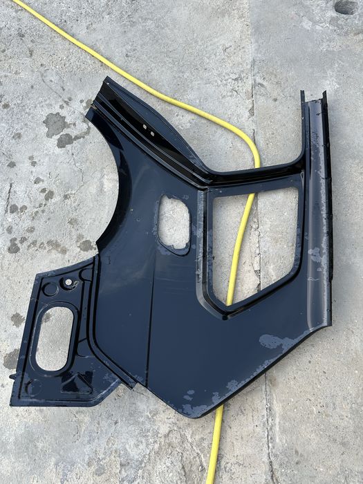 Aripă dreapta spate vw golf 7.break.