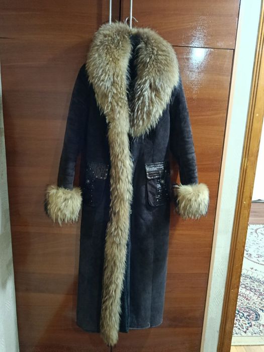 Дублёнка. Качественная. Размер М