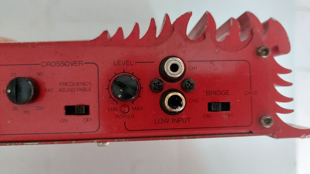 Amplificator auto RTO