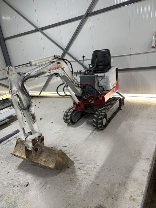 Mini excavator Takeuchi tb108