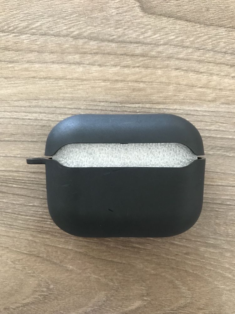 Кейс за Apple AirPods Pro second generation