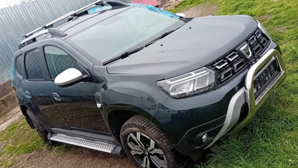 Dacia Duster 4x4 Avariat fab 2022 TCe 150 CP!