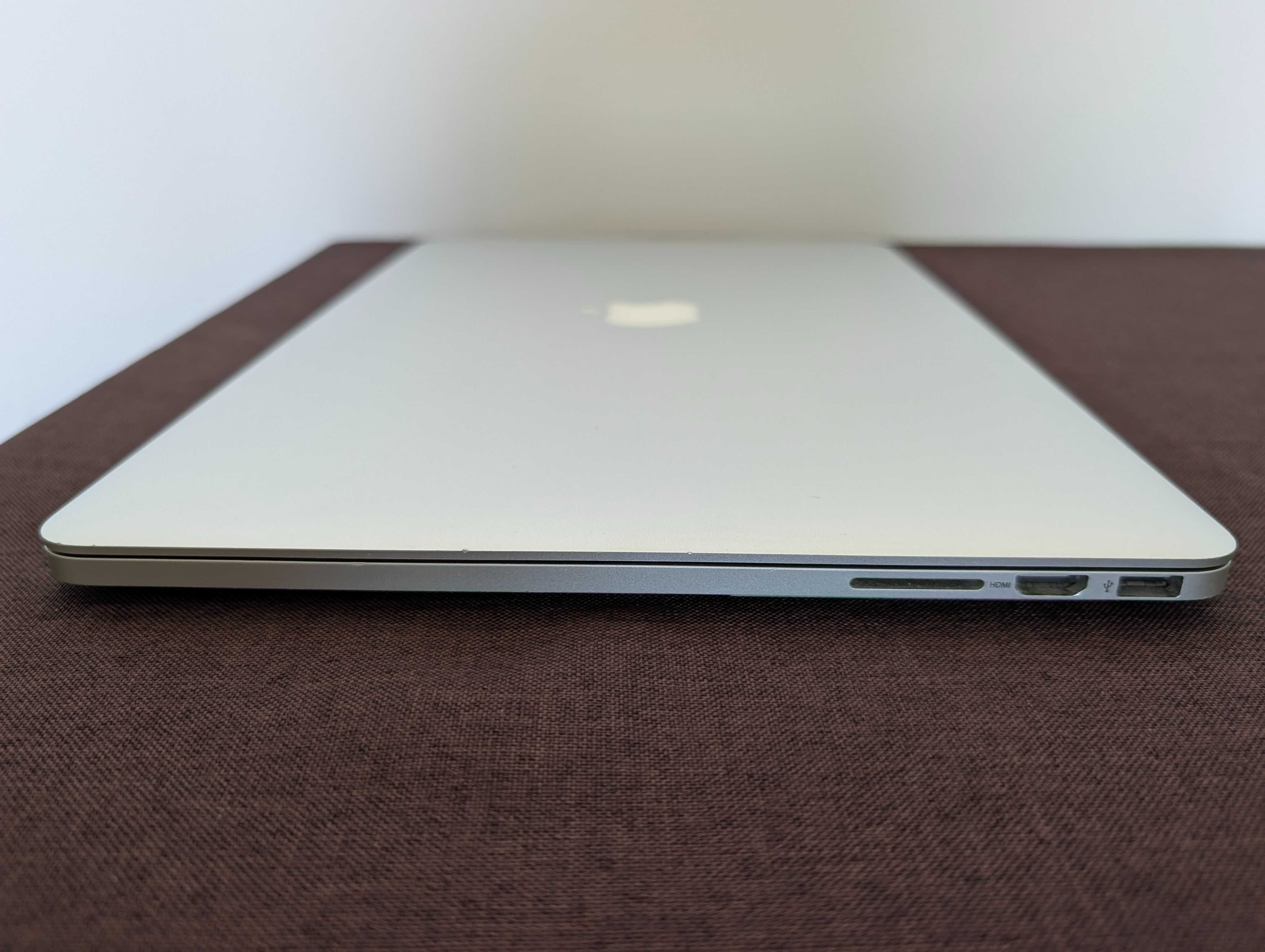 MacBook Pro 15, 2013, i7 2.4, 16GB RAM, 256SSD, NVIDIA GT 650M 1GB