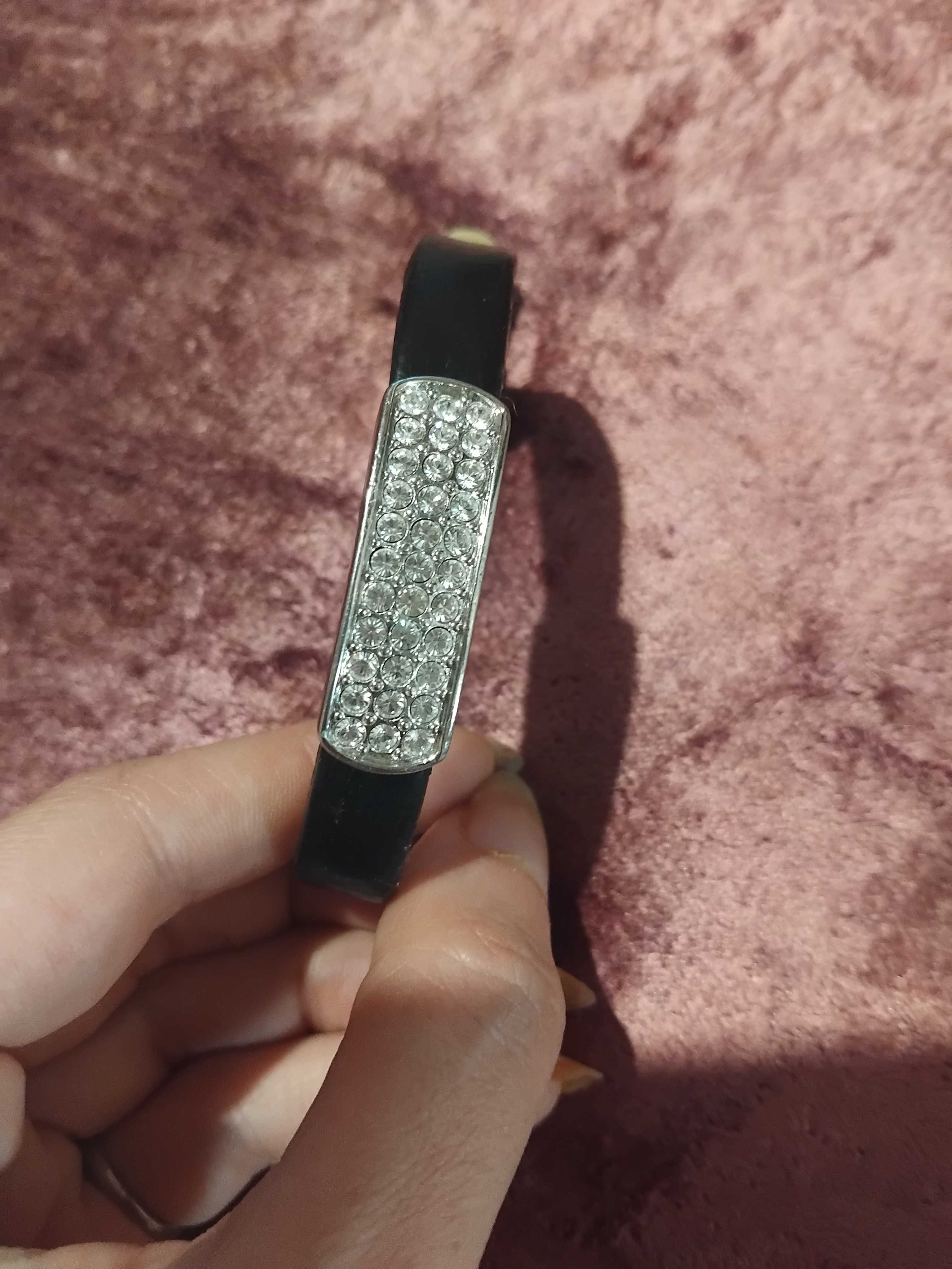 Гривни Swarovski