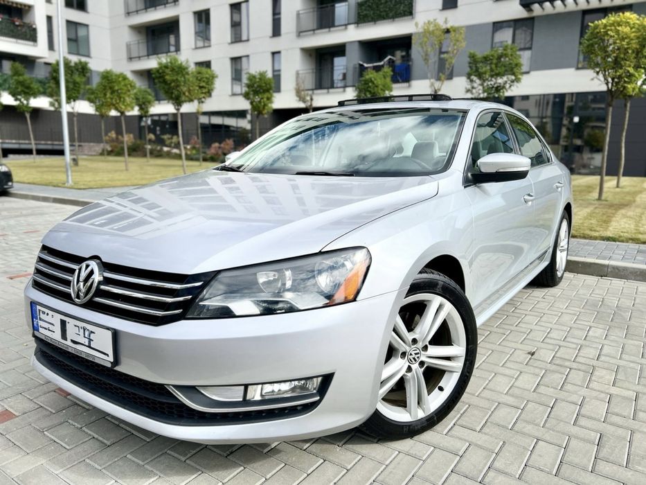 Volkswagen Passat SEL (Special Equipment Luxury)