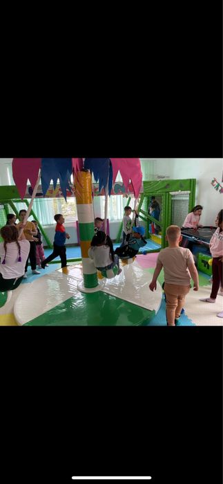 Vand loc de joaca complet