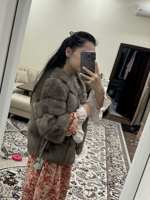 Женская шубка и безрукавка