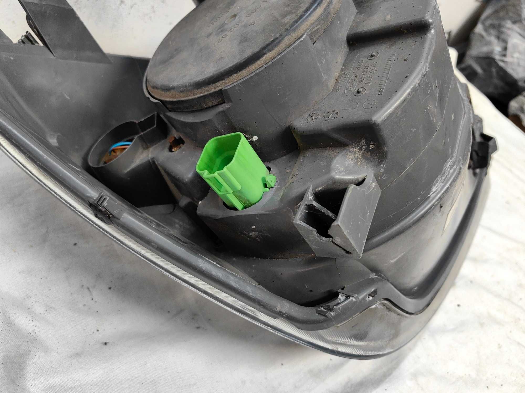 Оригинален фар Форд Фиеста  Ford Fiesta