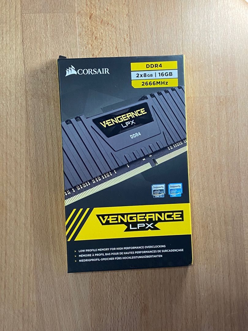 Kit Memorii Corsair Vengeance LPX 16GB DDR4 2666 3000mhz sigilate