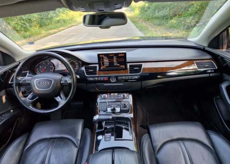 Audi A8 3.0 TDI Long/Matrix (TV)