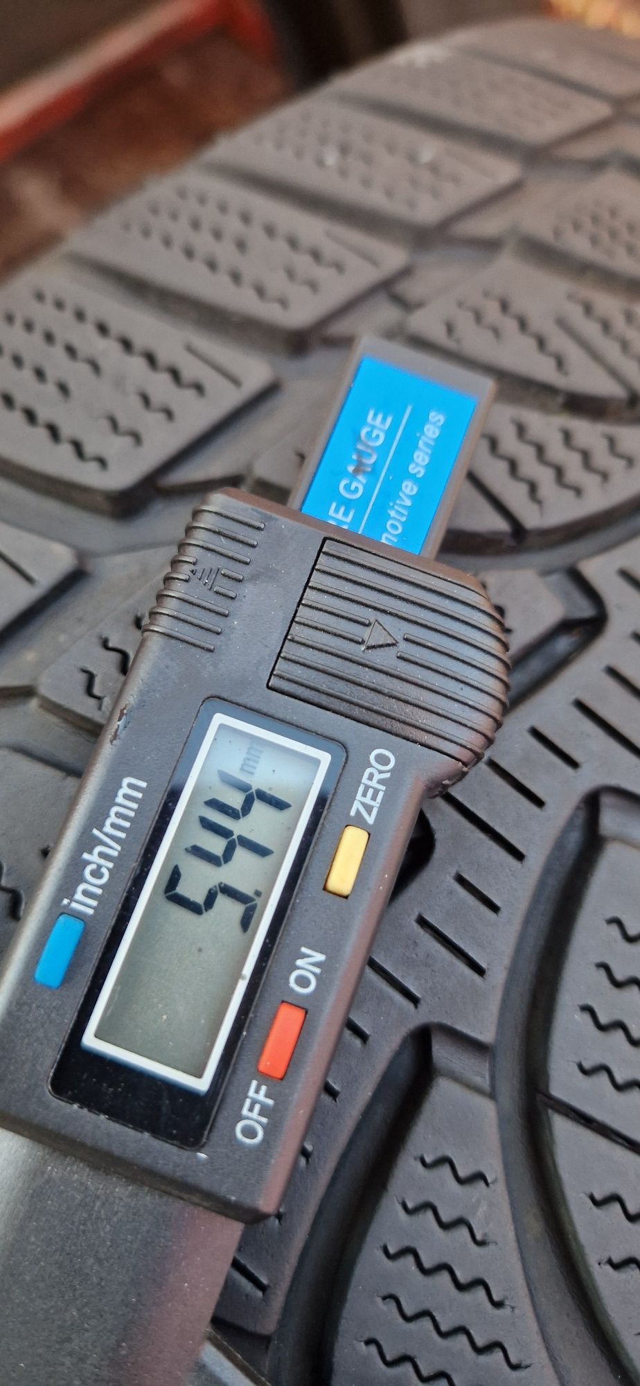2 Anvelope Bridgestone 215 65 R16 M+S