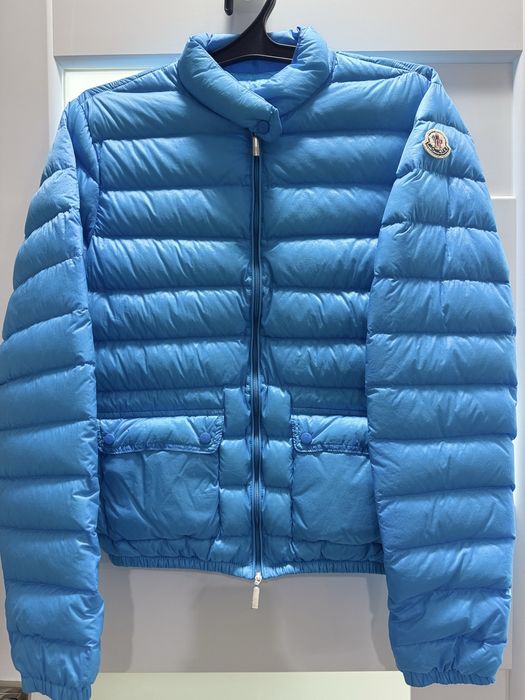 Продам куртку на пуху