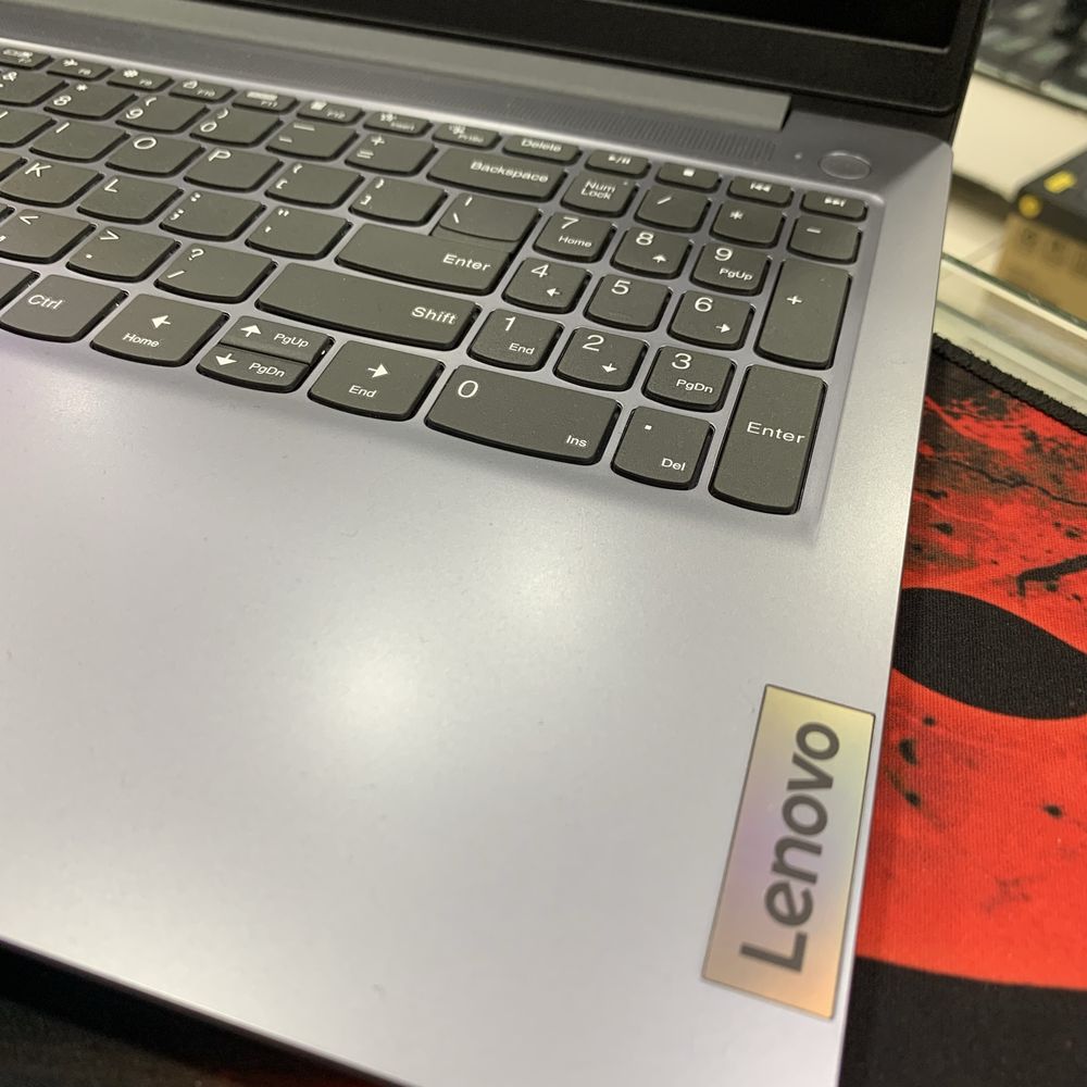 Ноутбук Noutbuk Lenovo Ideapd slim 3 core i3 N305 8/256Gb Bepul dastav