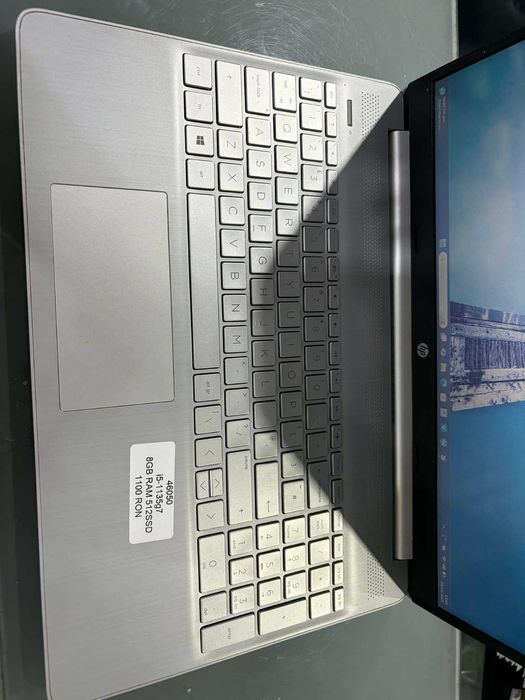 Laptop HP 15s- i5-1135G7 512SSD 8GB RAM