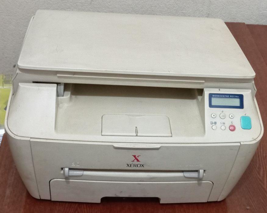 Продам принтер Xerox