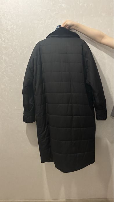 Продам женскую зимнюю куртку!