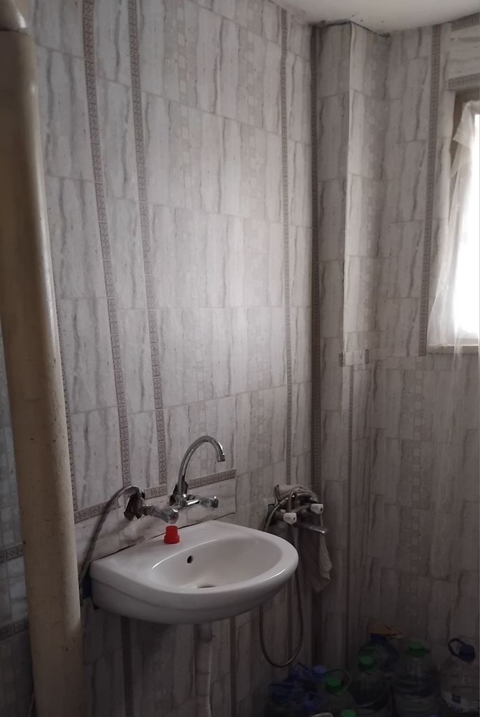 Продава се Двустаен апартамент в Бобов дол - 50 кв.м за 305 €/кв.м - Снимка #3