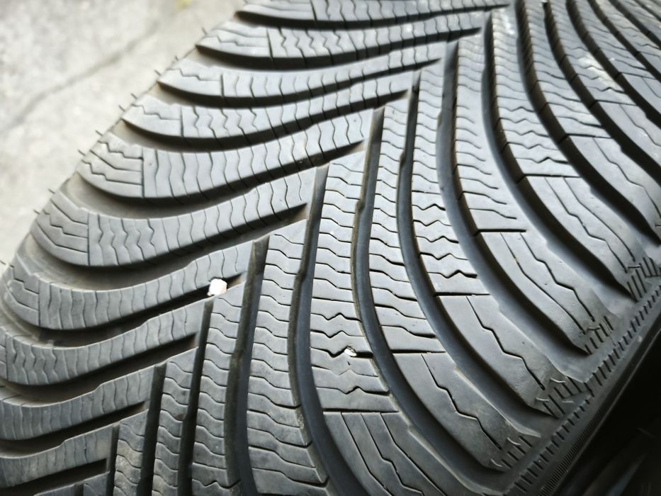 215/60/16" 2бр Michelin Alpin 5,dot4316,7mm