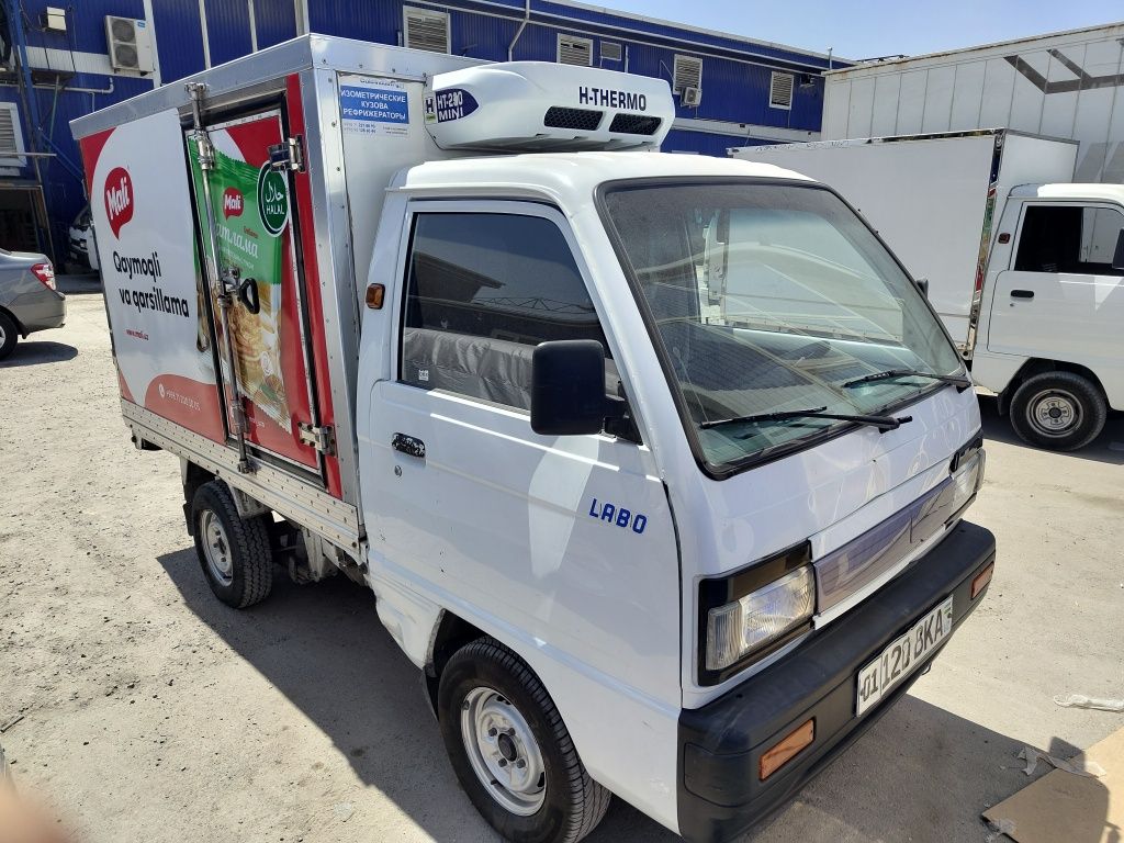 Suzuki Carry Labo (Холодильник)
